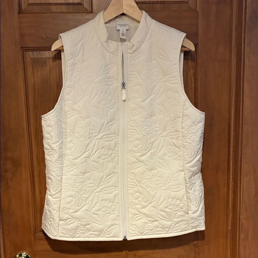 Chico's Ivory Floral Quilted Vest